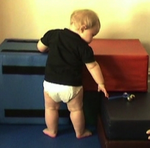 R 11m standing chest high support 11.jpg