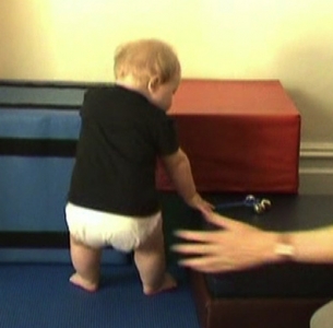 R 11m standing chest high support 12.jpg