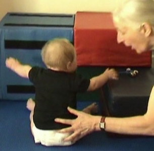 R 11m standing chest high support 13.jpg