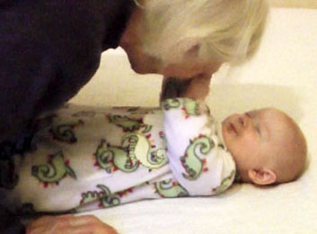 T 18w reachinh face.jpg