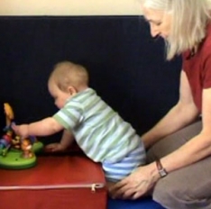 R 10m kneeling at block 5.jpg