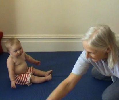 R 10m playing ball 2_1.jpg