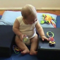 R 9m sitting between blocks 10.jpg