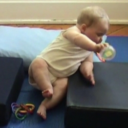 R 9m sitting between blocks 6.jpg