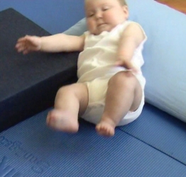 R 9m sitting between blocks 3.jpg