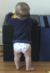 W 9m stand rotate lose balance 30.jpg