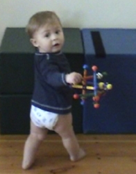 W 9m stand twist.jpg