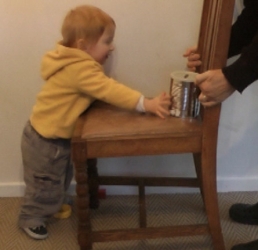 max 18m pushing chair 3.jpg