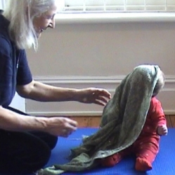 will-8m-peek-a-boo-cloth.jpg
