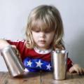 W 3y 2m  turning cup one hand 1_0.jpg