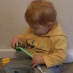 M17 threading hand position 2.jpg