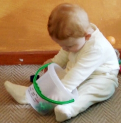 T unpacking bucket_1.jpg